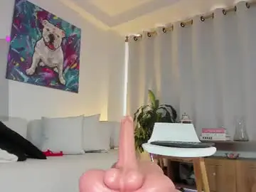 Chaturbate Live Sex Cam of nemisha