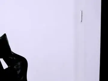 Chaturbate Live Sex Cam of queendom_ing