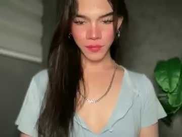 Chaturbate Live Sex Cam of queenn_xxx