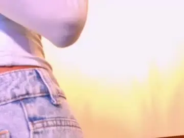 Chaturbate Sex Chat of stellaciel_
