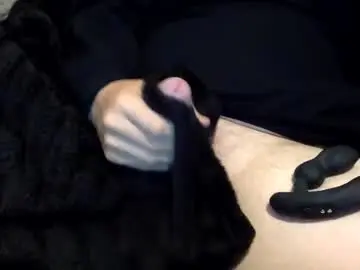 Chaturbate Live Sex Cam of tattydaddy25