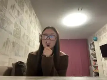 Chaturbate Adult Video Chat of adelastyers