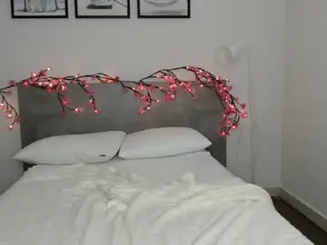 Chaturbate Best live sex cam show of krispyshot