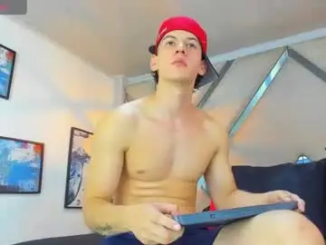Chaturbate Best live sex cam show of matteo222_