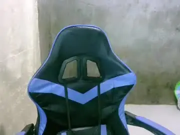 Chaturbate Live Sex Cam of seductive_mitchxx