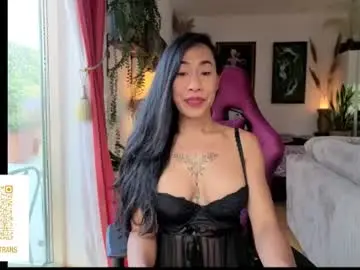 Chaturbate Live Sex Cam of bianca_transpinay