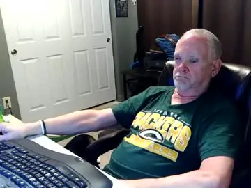 Chaturbate Adult Video Chat of midwestdad09