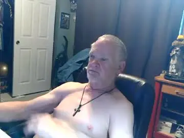 Chaturbate Watch Live Sex Cams of midwestdad09