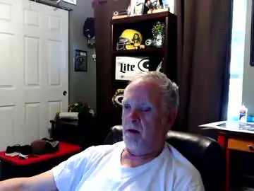 Chaturbate Nude Webcam of midwestdad09