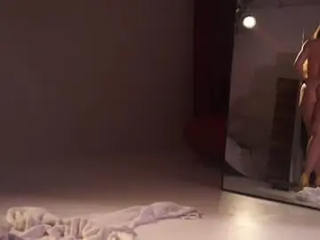 Chaturbate Free Live Porn of _meganmeow_