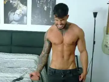 Chaturbate Adult Webcam of dylanrivera_