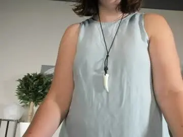 Chaturbate Live Sex of elara_starfall