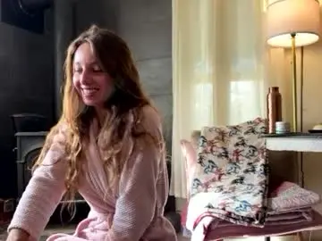 Chaturbate Watch Live Sex Cams of mommamia12