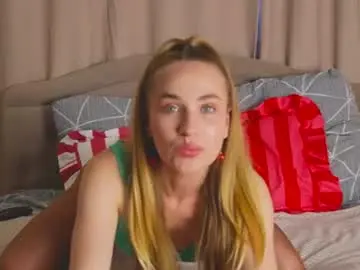 Chaturbate Live Sex Cam of tasha_miu