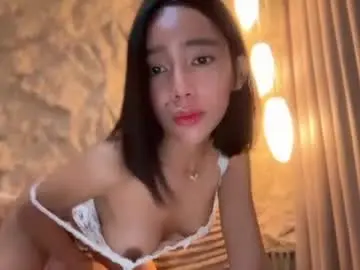 Chaturbate Live Sex of yowginethegreat