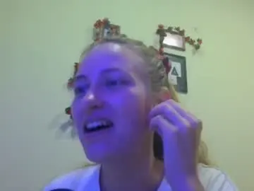 Chaturbate Adult Video Chat of misslilacfairy