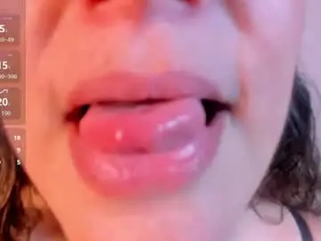 Chaturbate Best live sex cam show of venus_cooperr