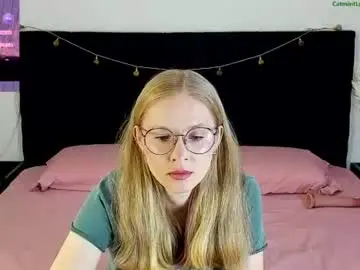 Chaturbate Watch Live Sex Cams of catmintlush