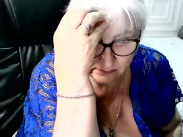 Chaturbate Live Sex Cam of lolkaalyss