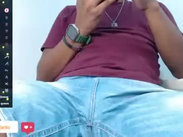 Chaturbate Adult Video Chat of mike_black_22