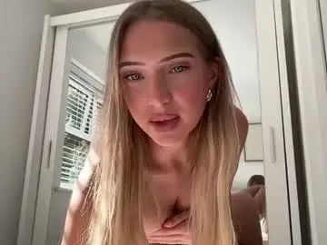 Chaturbate Live Porn of rosebella_