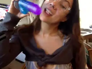 Chaturbate Adult Webcams of carmen_fett