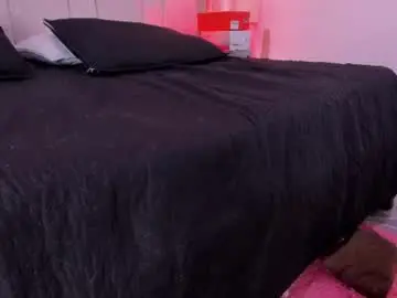 Chaturbate Adult Video Chat of radiant_naomi
