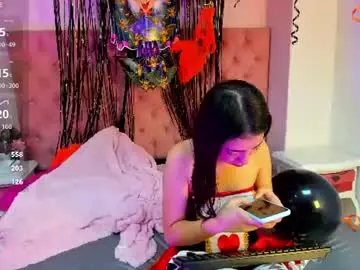 Chaturbate Live Sex Cam of abrilcollins09