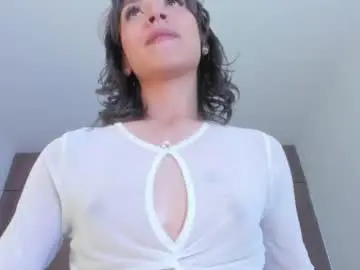 Chaturbate Live Sex Cam of agathauwuart