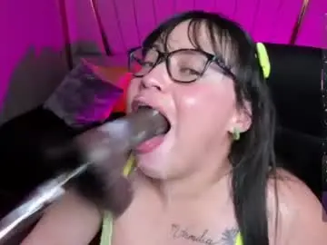 Chaturbate Best live sex cam show of rosie_jhons