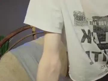 Chaturbate Live Sex Cam of skinnywinx