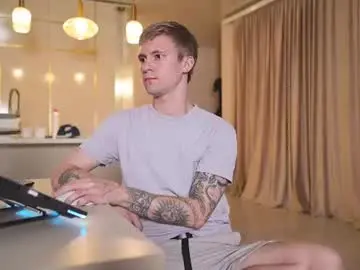 Chaturbate Free Porn Cam of max_gen