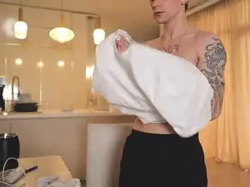 Chaturbate Free Porn Cam of max_gen