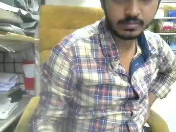 Chaturbate Live Sex Cam of robertsalia220