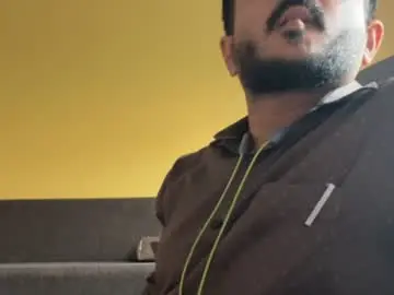 Chaturbate Live Sex of bighandsomesatisfy