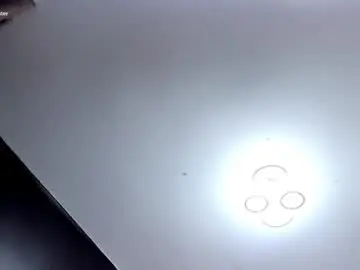 Chaturbate Free Live Porn of fireflowers_