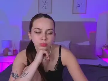 Chaturbate Nude Webcam of little1_molly