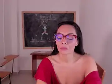 Chaturbate Free Live Porn of miapins