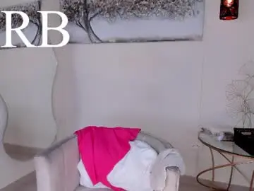 Chaturbate Live Porn of miapins