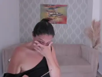 Chaturbate Best live sex cam show of miapins