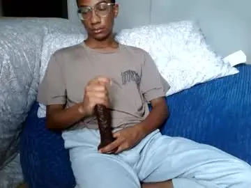 Chaturbate Sex Chat of chocolatemade_2002