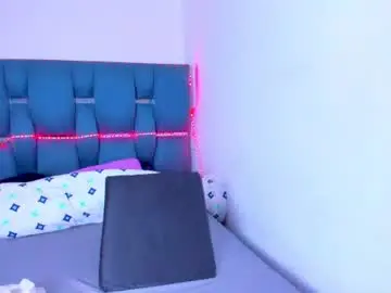 Chaturbate Free Porn Cam of crazybaby_squirt