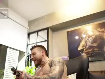 Chaturbate Free Porn Cam of davidd_blake