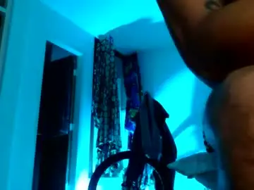 Chaturbate Live Sex Cam of lobo_cockk