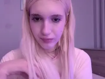 Chaturbate Watch Live Sex Cams of sweetcrystalll