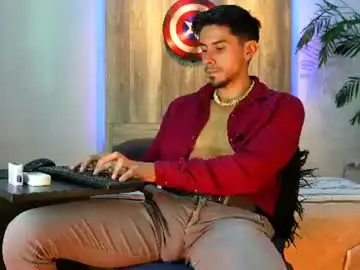 Chaturbate Live Porn of andrew_elliot