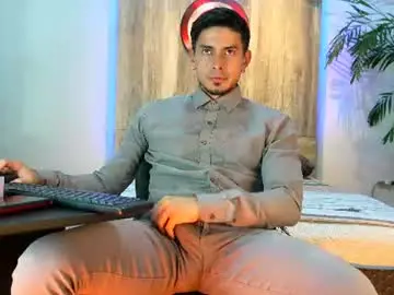Chaturbate Watch Live Sex Cams of andrew_elliot