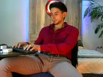 Chaturbate Sex Chat of andrew_elliot