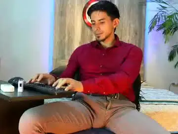 Chaturbate Live Porn of andrew_elliot