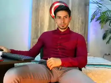 Chaturbate Free Porn Cam of andrew_elliot